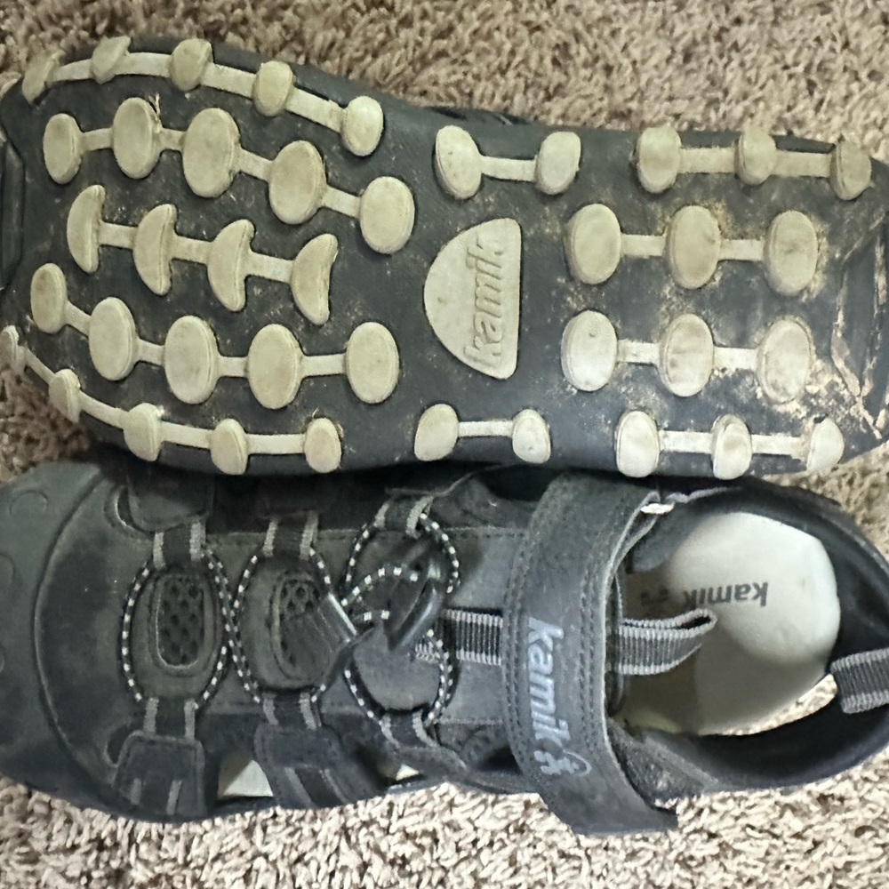 Kamik BOYS Black Outdoor Shoes